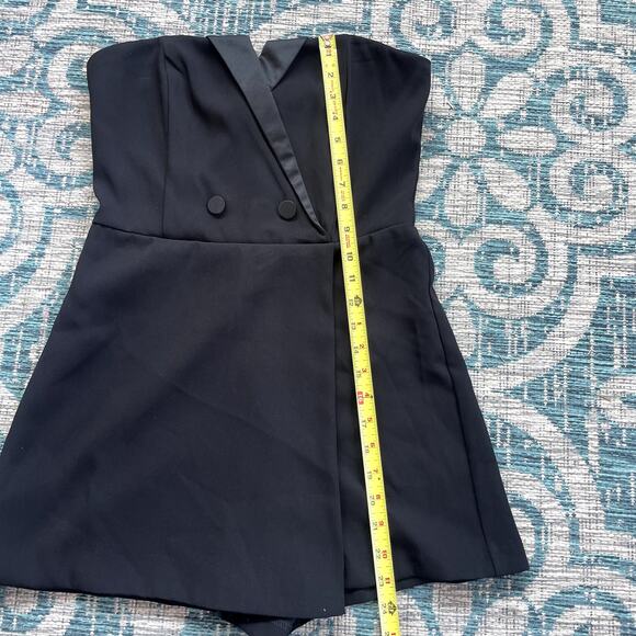 DO + BE Black Strapless Tuxedo Romper V-Neck Smocked Back‎ - Size M - Picture 8 of 10